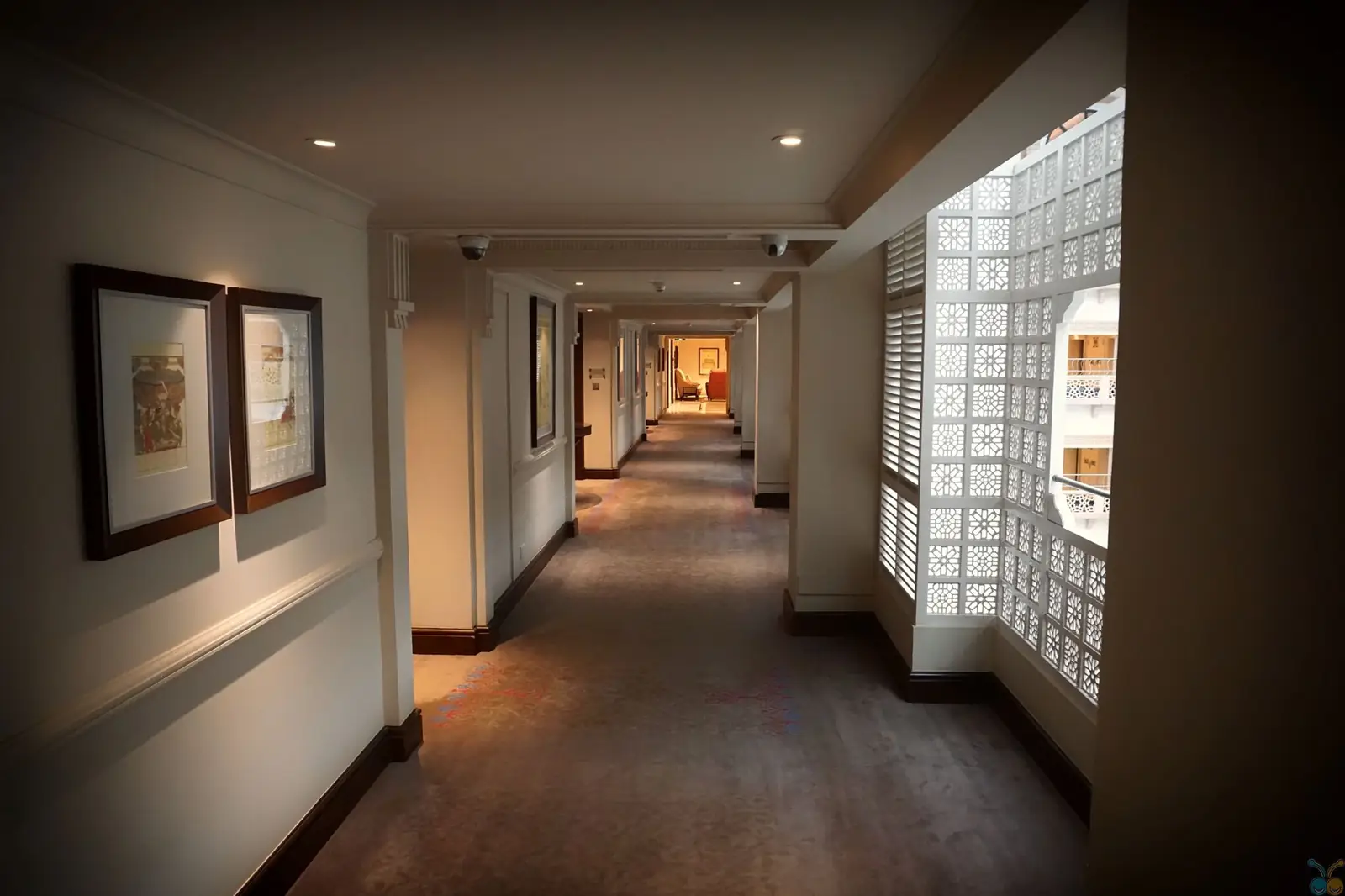 Hotellkorridor på Selquessianroyallodge